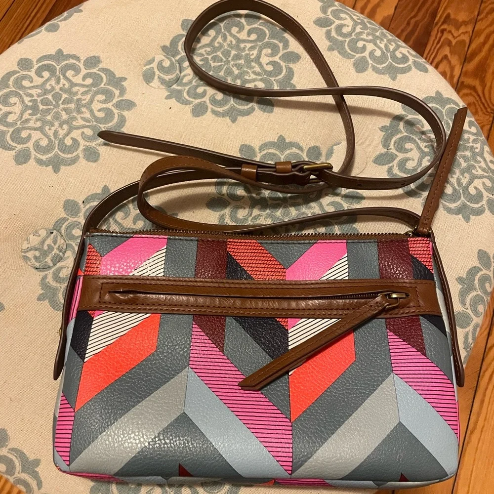 Fossil Gemma Crossbody Pebble Vegan Leather Geometric Medium Handbag. - Picture 3 of 10